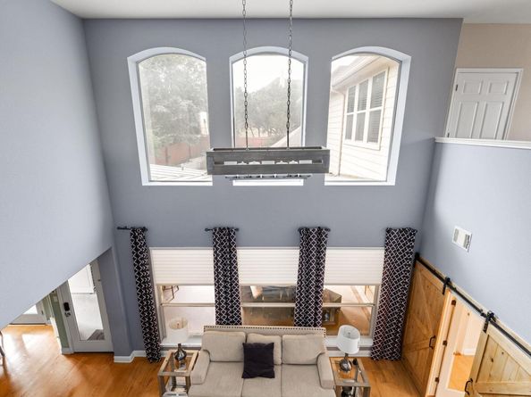 7109 Via Correto DR, Austin TX 78749