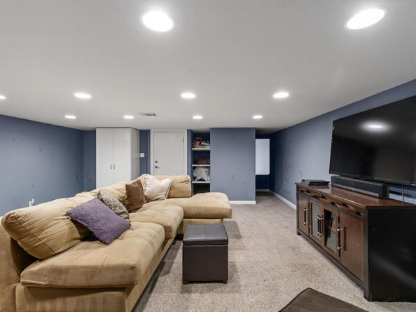 7109 Via Correto DR, Austin TX 78749