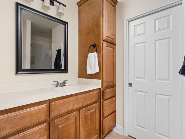 7109 Via Correto DR, Austin TX 78749