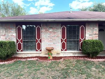 1412 Quail Run RD