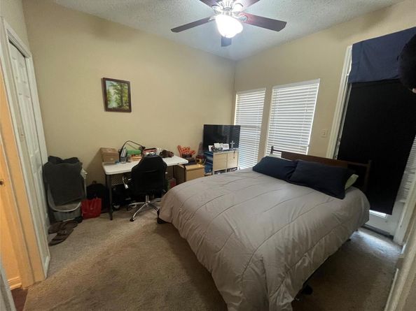 1910 Robbins PL 207, Austin TX 78705
