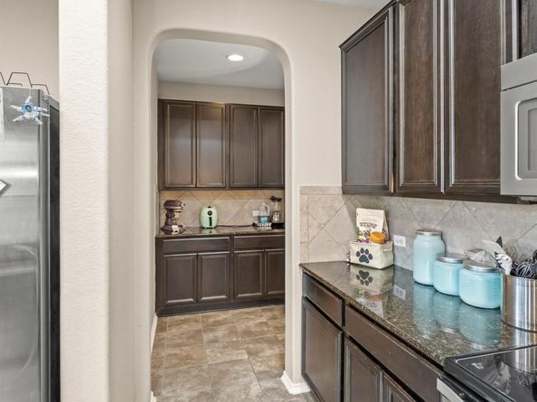 1512 Arial DR, Austin TX 78753