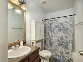 211 Vallecito DR, Georgetown TX 78626