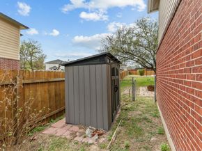 805 Catumet DR, Pflugerville TX 78660