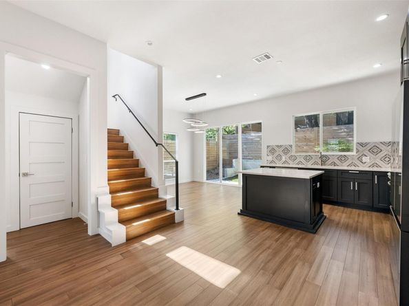 3010 Webberville RD 1, Austin TX 78702