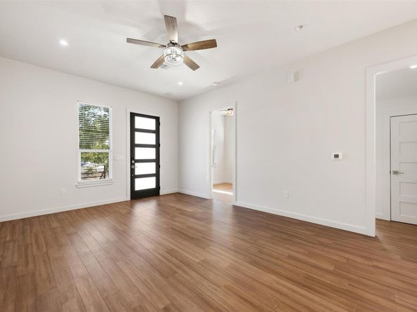 3010 Webberville RD 1, Austin TX 78702