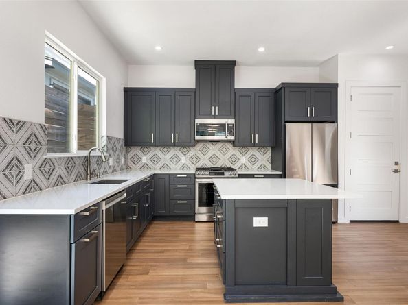 3010 Webberville RD 1, Austin TX 78702