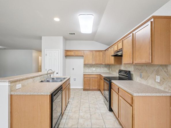 7717 Buckmeadow DR, Georgetown TX 78628