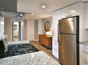 1800 Lavaca ST A608, Austin TX 78701