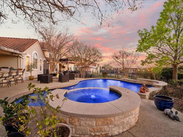 11208 Woodland Hills TRL, Austin TX 78732