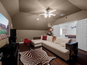 11208 Woodland Hills TRL, Austin TX 78732