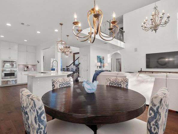 11208 Woodland Hills TRL, Austin TX 78732
