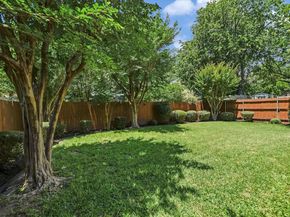 10902 Sierra Oaks, Austin TX 78759
