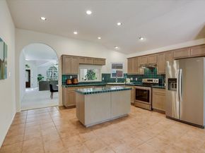 10902 Sierra Oaks, Austin TX 78759