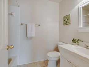 10902 Sierra Oaks, Austin TX 78759
