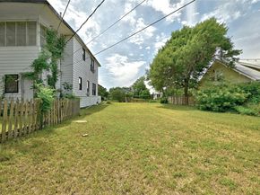 1109 Travis Height BLVD, Austin TX 78704