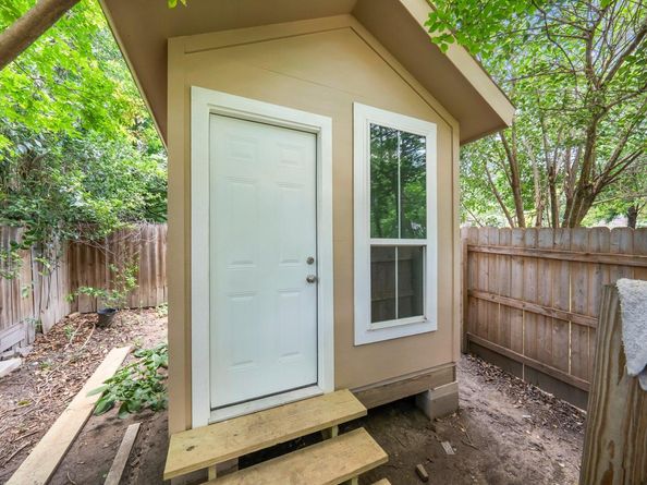 7309 Blessing Ave, Austin TX 78752