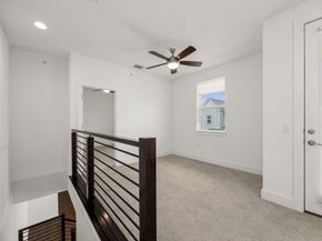 2409 Simond Ave E, Austin TX 78723