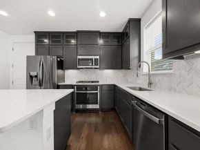 2409 Simond Ave E, Austin TX 78723