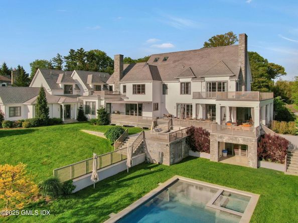 30 Meadowcroft Lane, Greenwich CT 06830