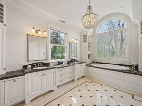 52 Carriglea Drive, Riverside CT 06878
