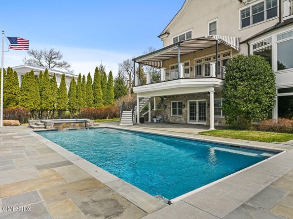 52 Carriglea Drive, Riverside CT 06878