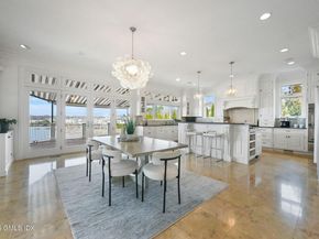 52 Carriglea Drive, Riverside CT 06878