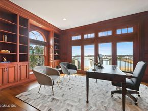 52 Carriglea Drive, Riverside CT 06878