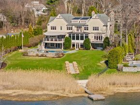 52 Carriglea Drive, Riverside CT 06878