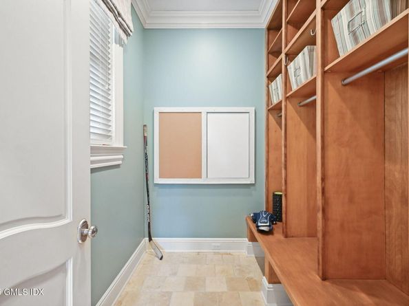52 Carriglea Drive, Riverside CT 06878