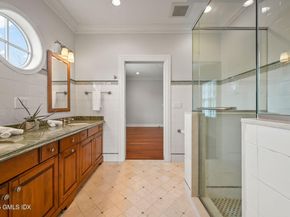 52 Carriglea Drive, Riverside CT 06878