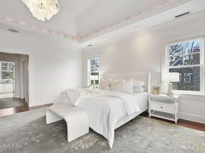 52 Carriglea Drive, Riverside CT 06878