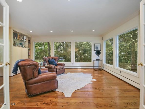 8 Tinker Lane, Greenwich CT 06830