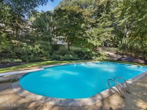 8 Tinker Lane, Greenwich CT 06830
