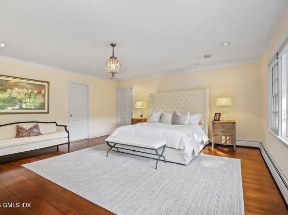 8 Tinker Lane, Greenwich CT 06830