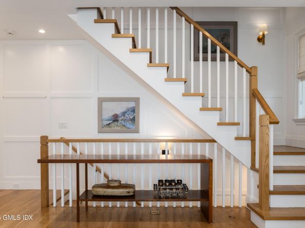 25 Woodland Drive B, Greenwich CT 06830