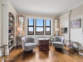 40 W Elm Street 3D&E, Greenwich CT 06830