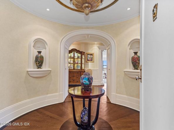 40 W Elm Street 3D&E, Greenwich CT 06830