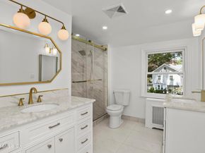10 MacArthur Drive, Old Greenwich CT 06870
