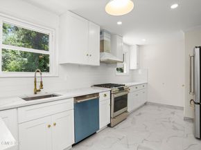 10 MacArthur Drive, Old Greenwich CT 06870