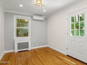 10 MacArthur Drive, Old Greenwich CT 06870