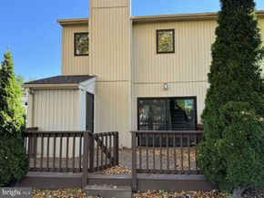 2000 Chippewa Ridge, Ambler PA 19002