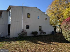2000 Chippewa Ridge, Ambler PA 19002