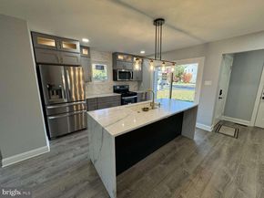 2000 Chippewa Ridge, Ambler PA 19002