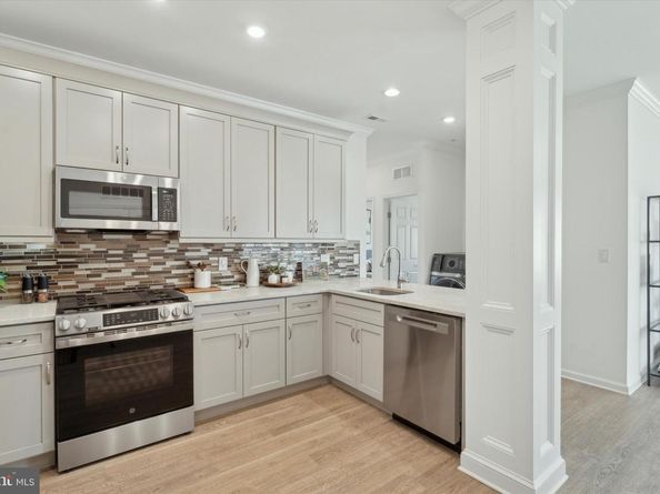 16444 River View Drive, Bristol PA 19007