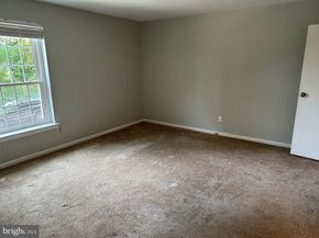 4000 Gypsy Lane 420D, Philadelphia PA 19129