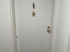 4000 Gypsy Lane 420D, Philadelphia PA 19129