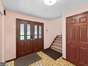 18 Daffodil Drive, Southampton PA 18966