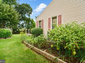 18 Daffodil Drive, Southampton PA 18966