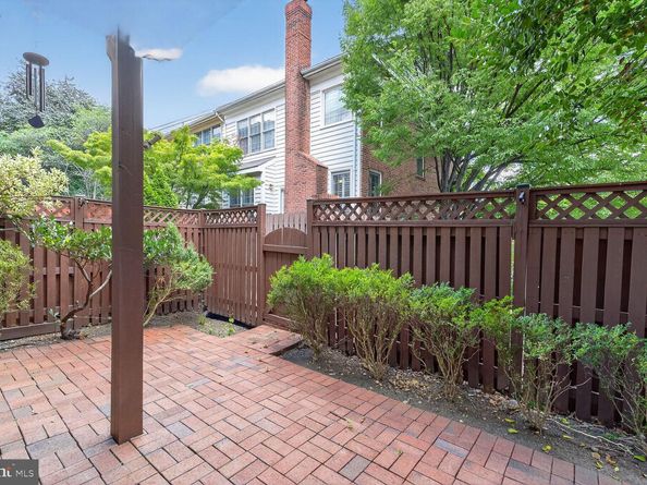 4627 Knight Place, Alexandria VA 22311